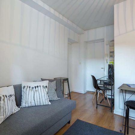 Cocon Des Artistes Apartment Лион Екстериор снимка