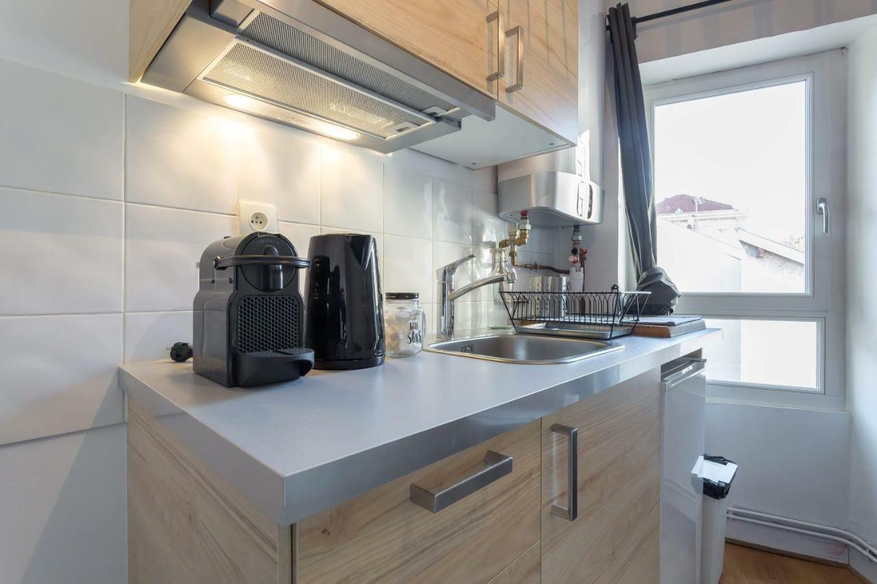 Cocon Des Artistes Apartment Лион Екстериор снимка